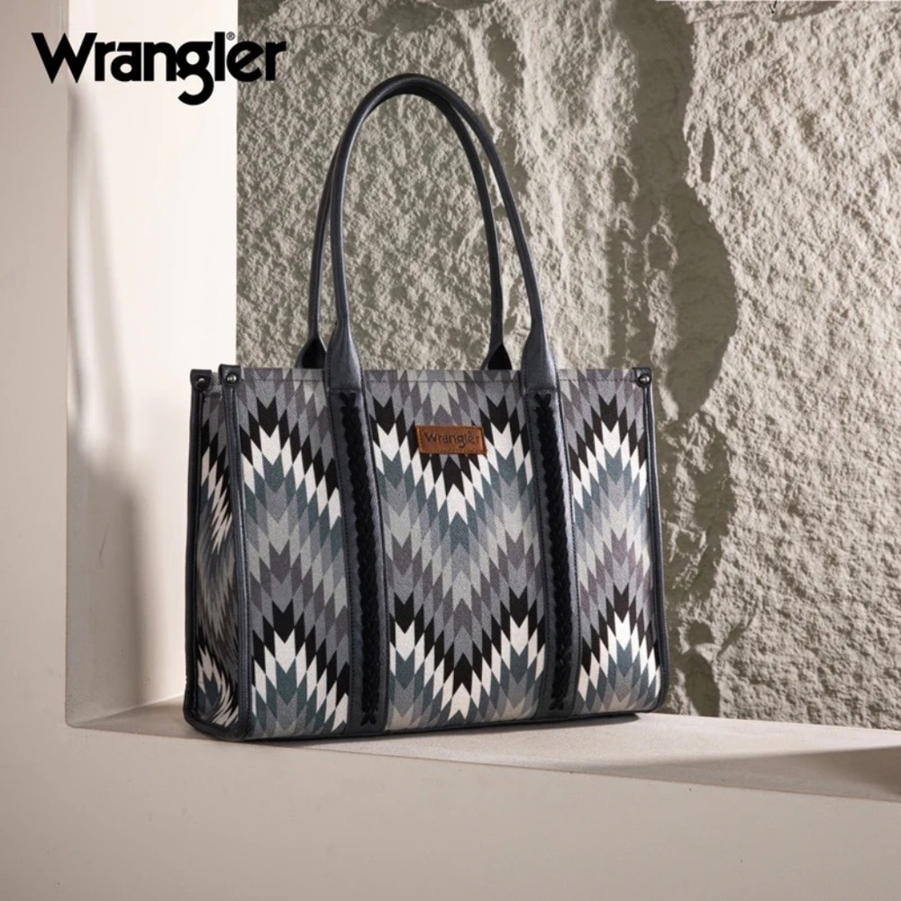 Wrangler Southwestern Pattern Dual Sided Print Concealed Carry Wide Tote Grey
